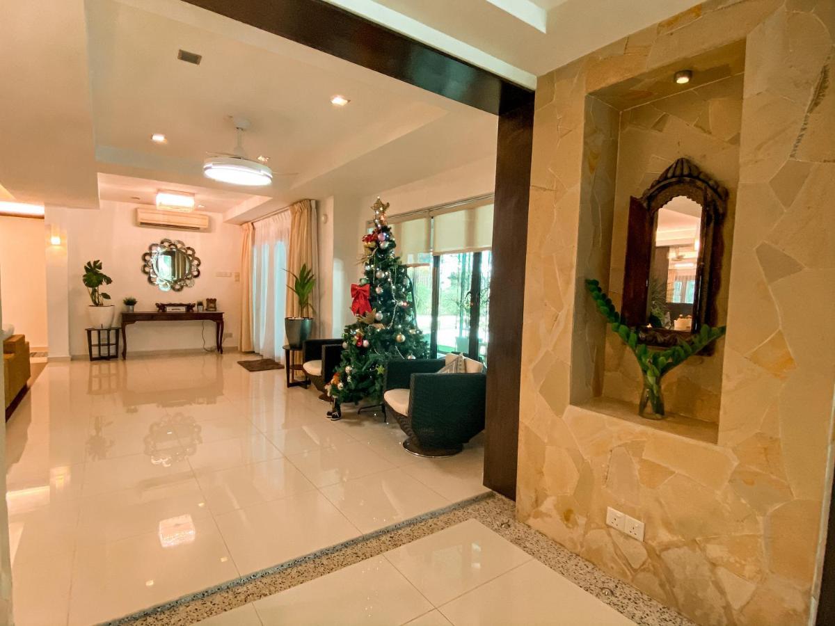 12Haven Stunning Seaside Luxury Villa Pd With Kids Pool Porto Dickson Exterior foto